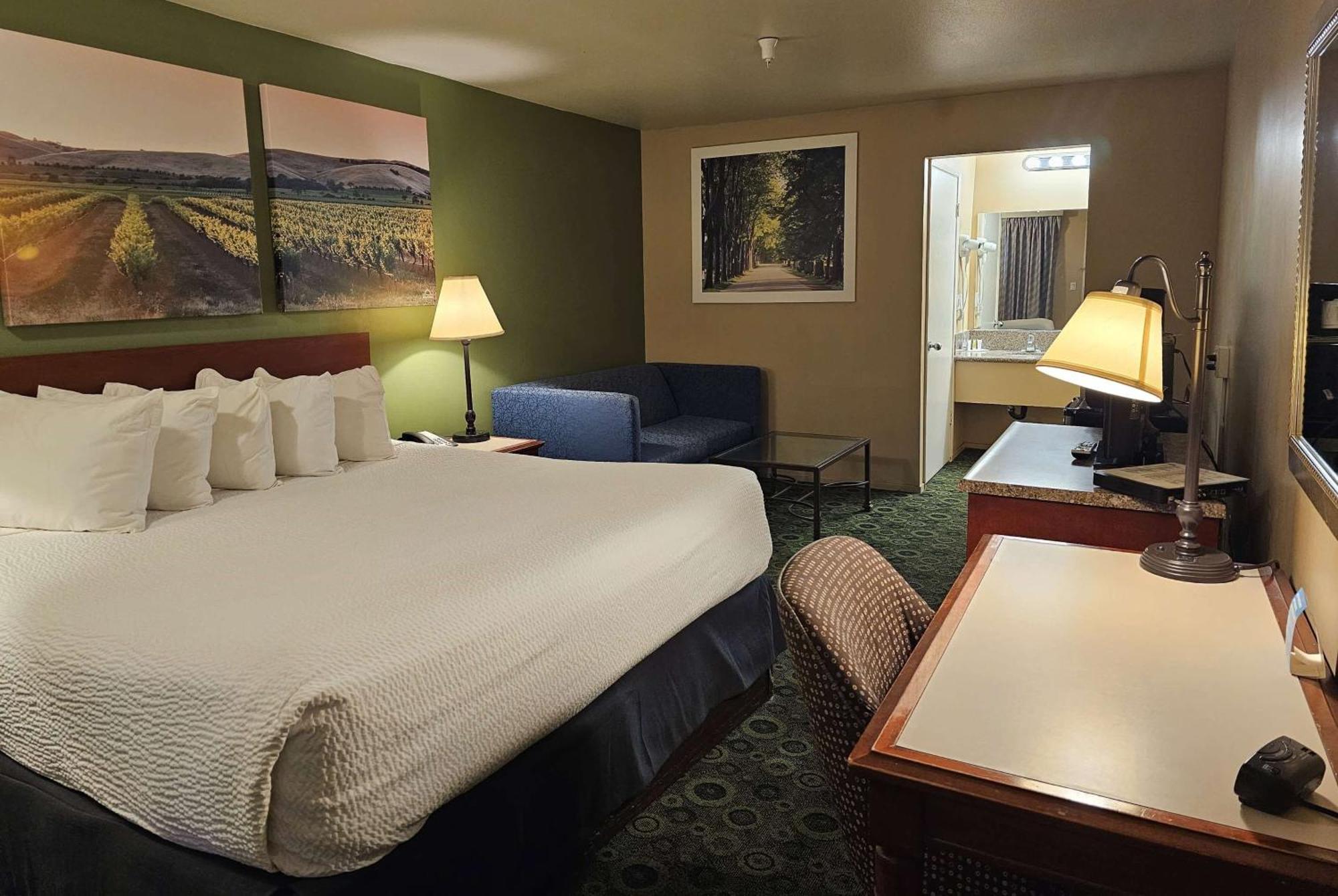 Days Inn By Wyndham Westley Dış mekan fotoğraf