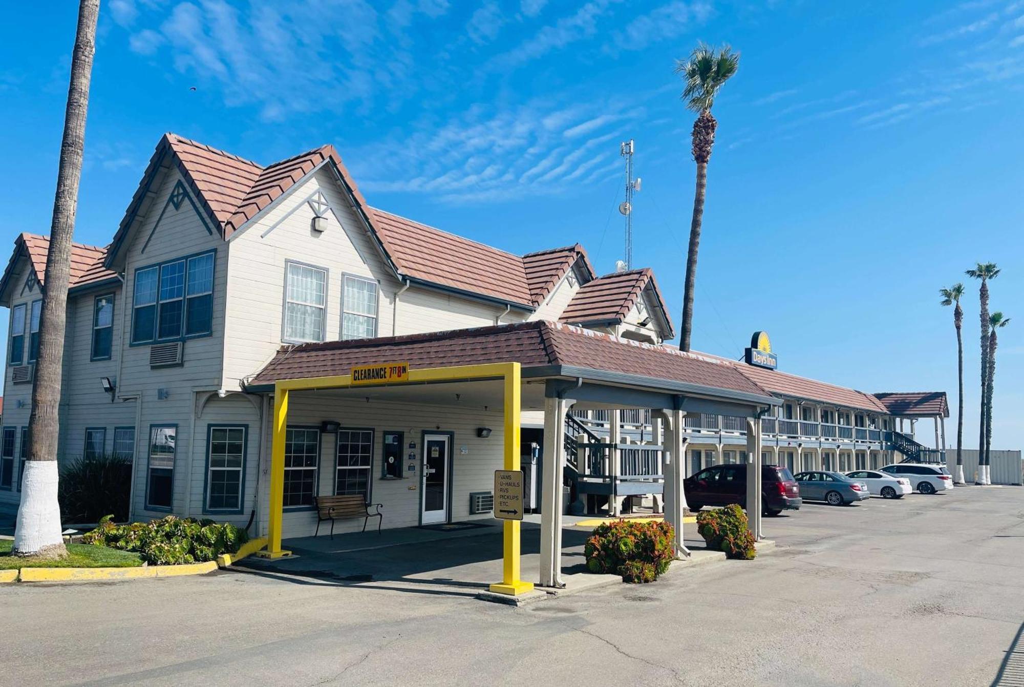 Days Inn By Wyndham Westley Dış mekan fotoğraf