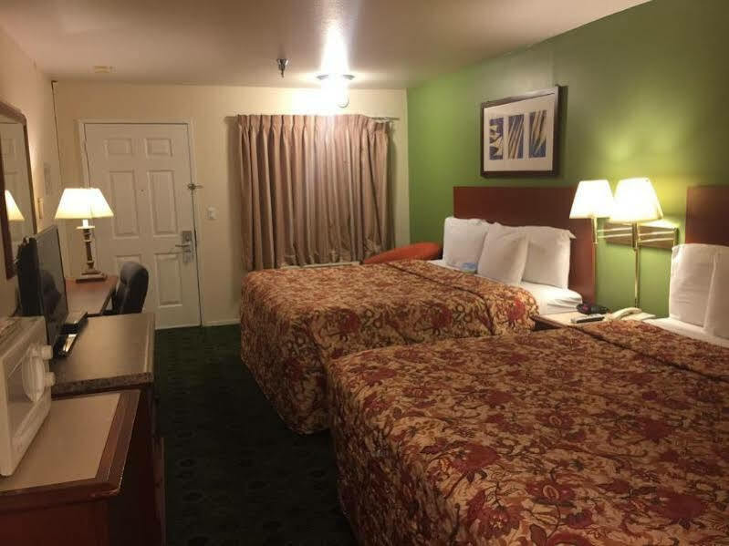 Days Inn By Wyndham Westley Dış mekan fotoğraf